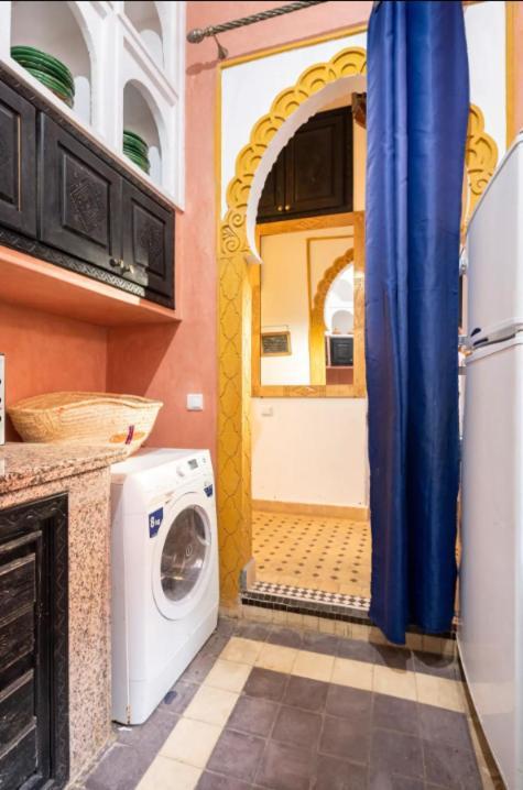 Chez L'Amazigh Riad Marrakesh Exterior photo